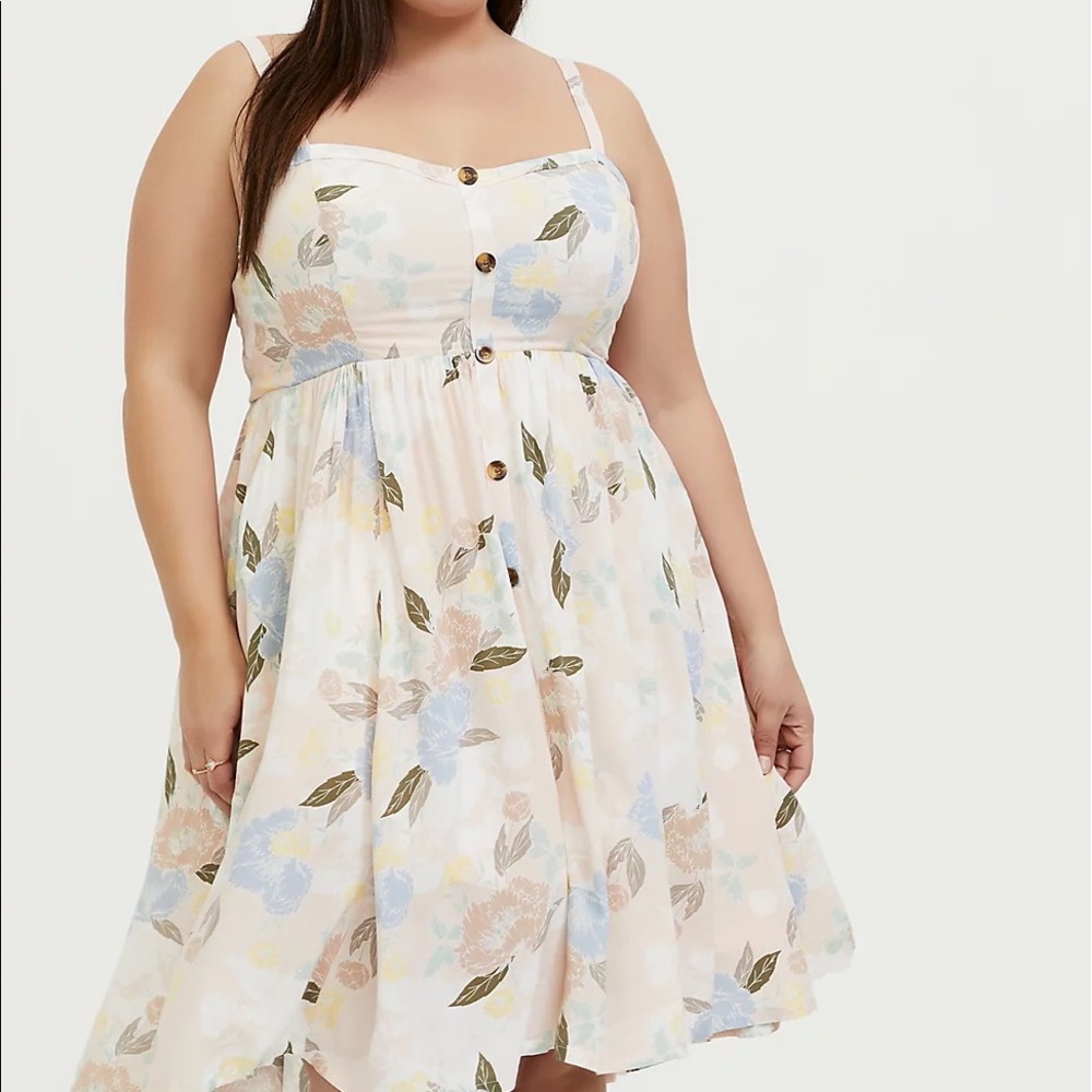 Torrid Light Pink Challis Button Hi-Lo Dress Size 0 L 12